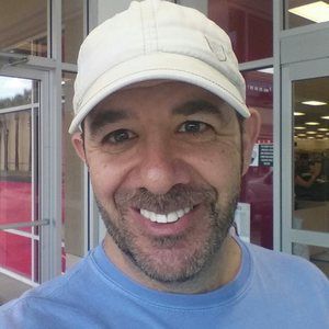 Meet your Posher, Tom